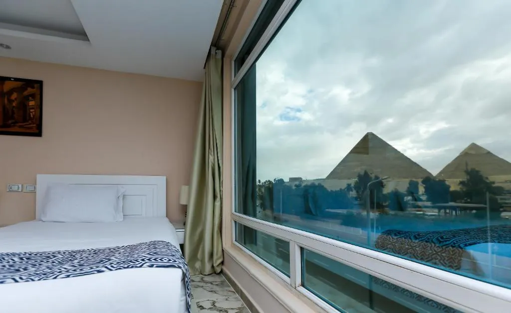 King Room with Mountain View