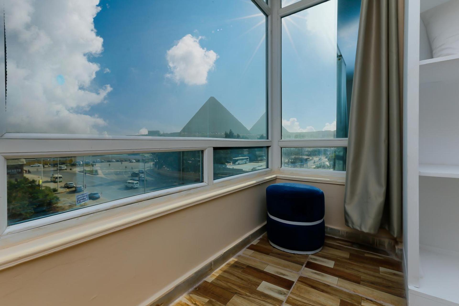 Turquoise Pyramids & Grand Egyptian museum view Hotel